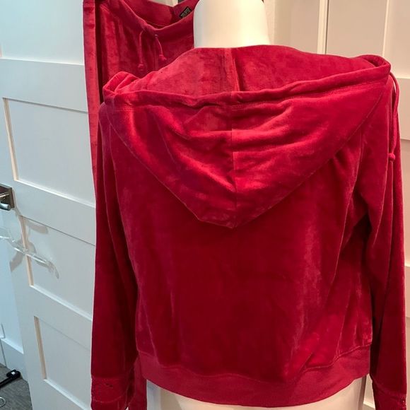 BCBG MAXAZRIA Velour Suit - Picture 1 of 15